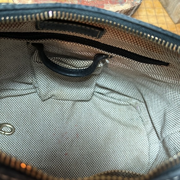 Dooney & Bourke Bucket Bag Black Signature Monogram 8”Lx5.5”W Center 5”H - Picture 14 of 17